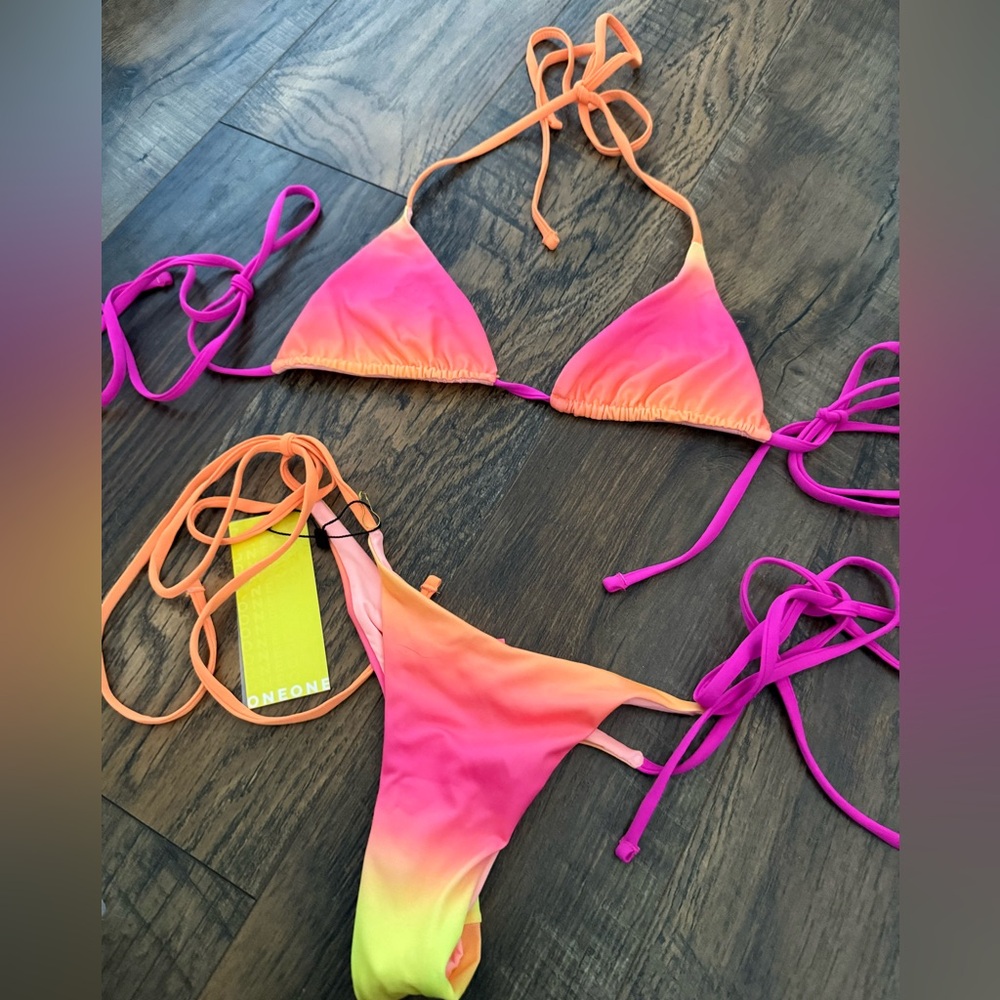 one one swim bikini set